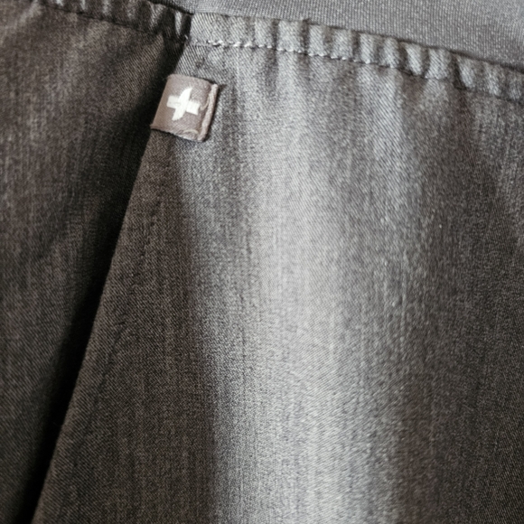 FIGS gray jogger scrub pants string tie Size L - Picture 5 of 8